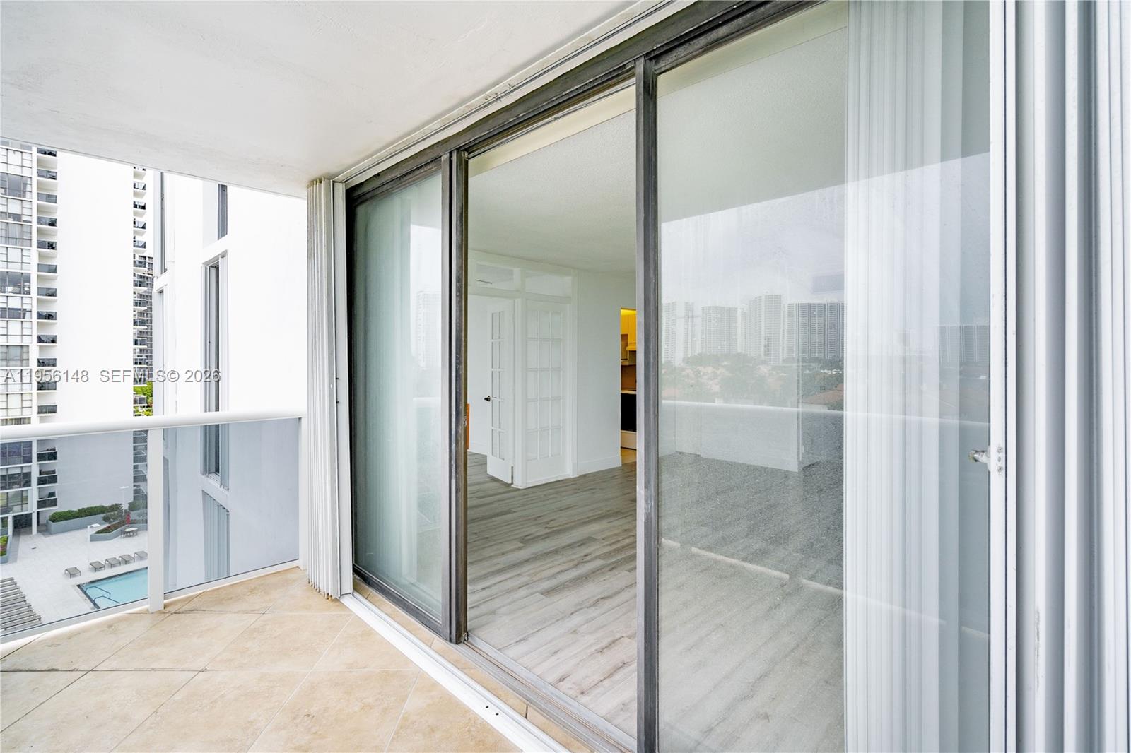 AVENTURA EL DORADO CONDO - Residential