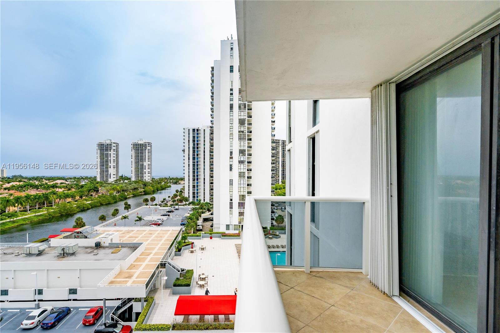 AVENTURA EL DORADO CONDO - Residential