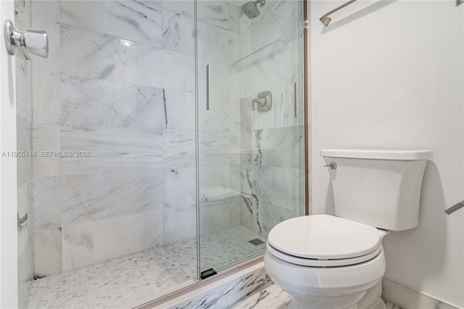 AVENTURA EL DORADO CONDO - Residential