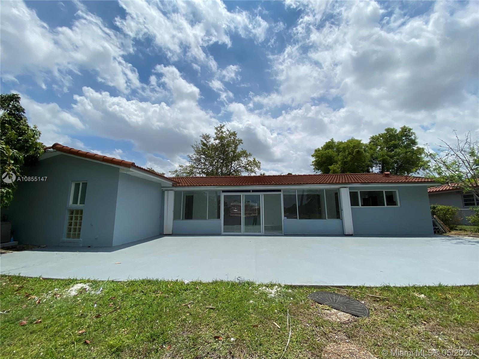 MIAMI LAKES SEC 3 - Residential Lease