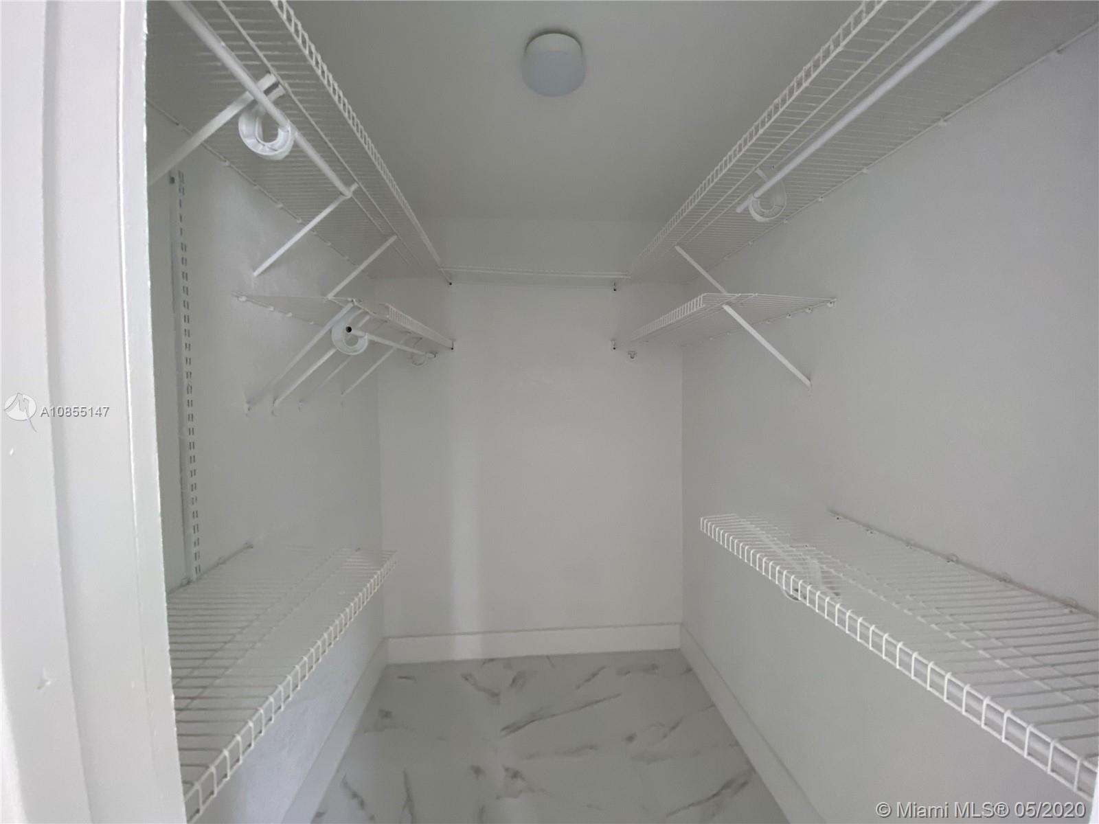 MIAMI LAKES SEC 3 - Residential Lease