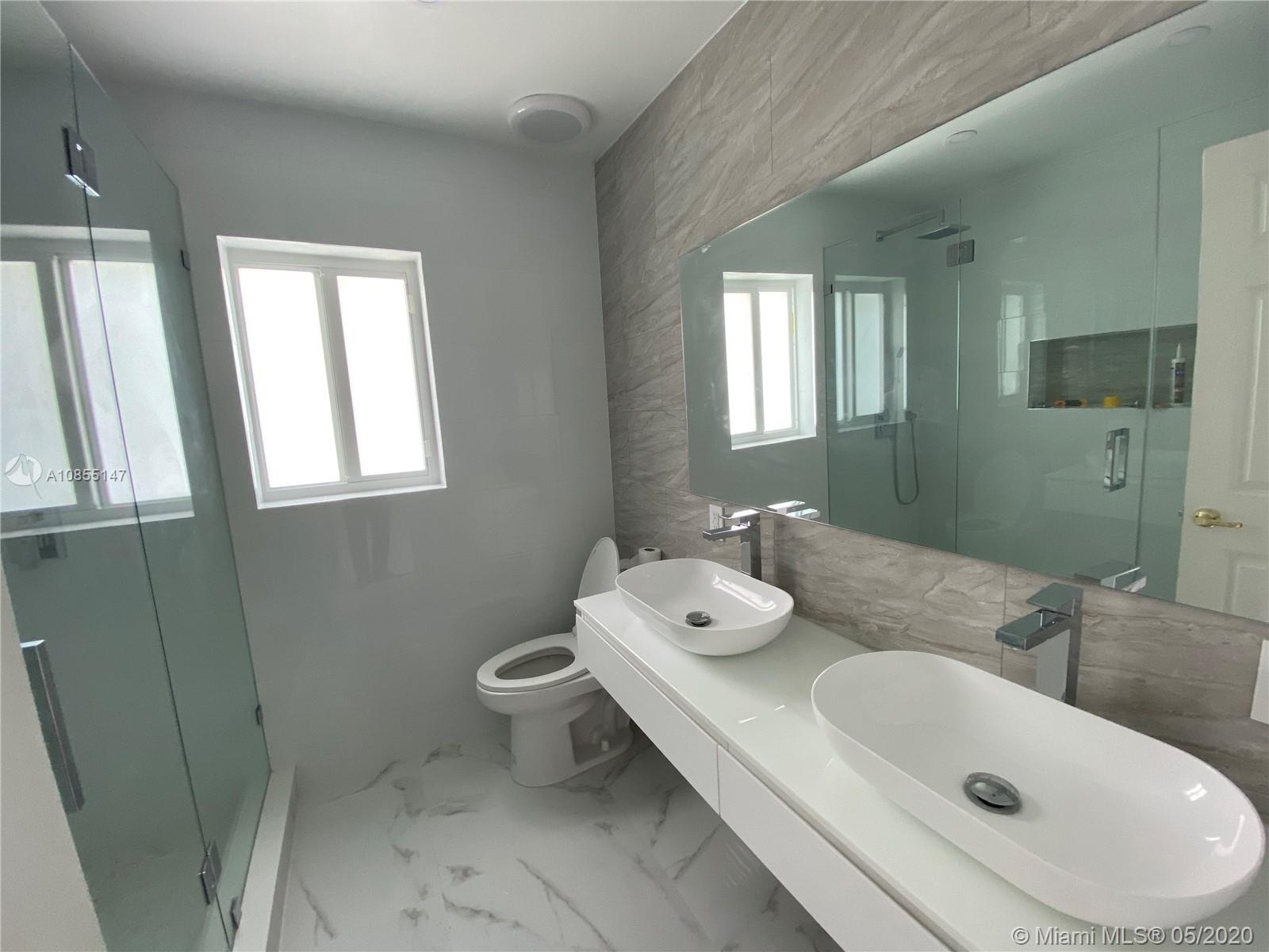 MIAMI LAKES SEC 3 - Residential Lease