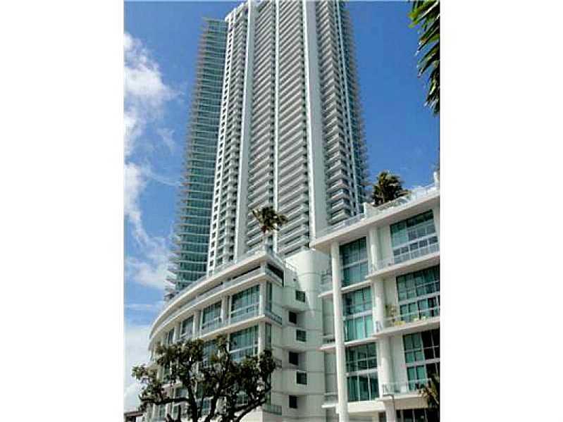 MINT CONDOMINIUM - Residential Lease