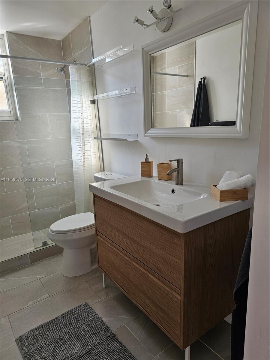 LINCOLN SUB - Residential Lease