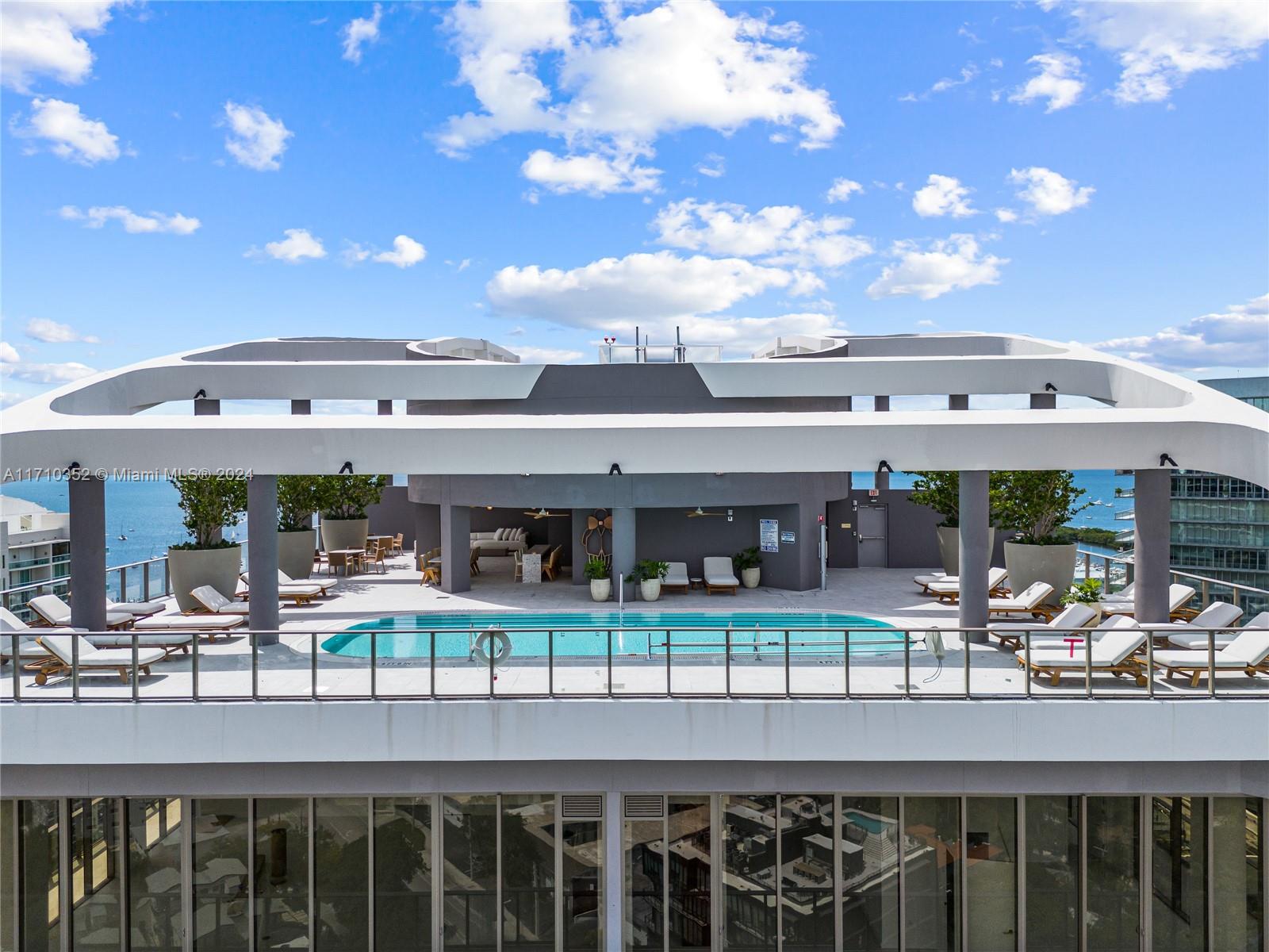RHODES AMD NEW BISC - Residential Lease