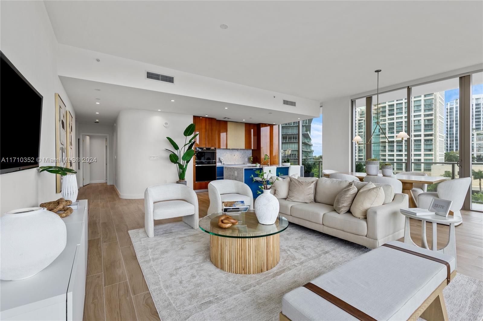 RHODES AMD NEW BISC - Residential Lease