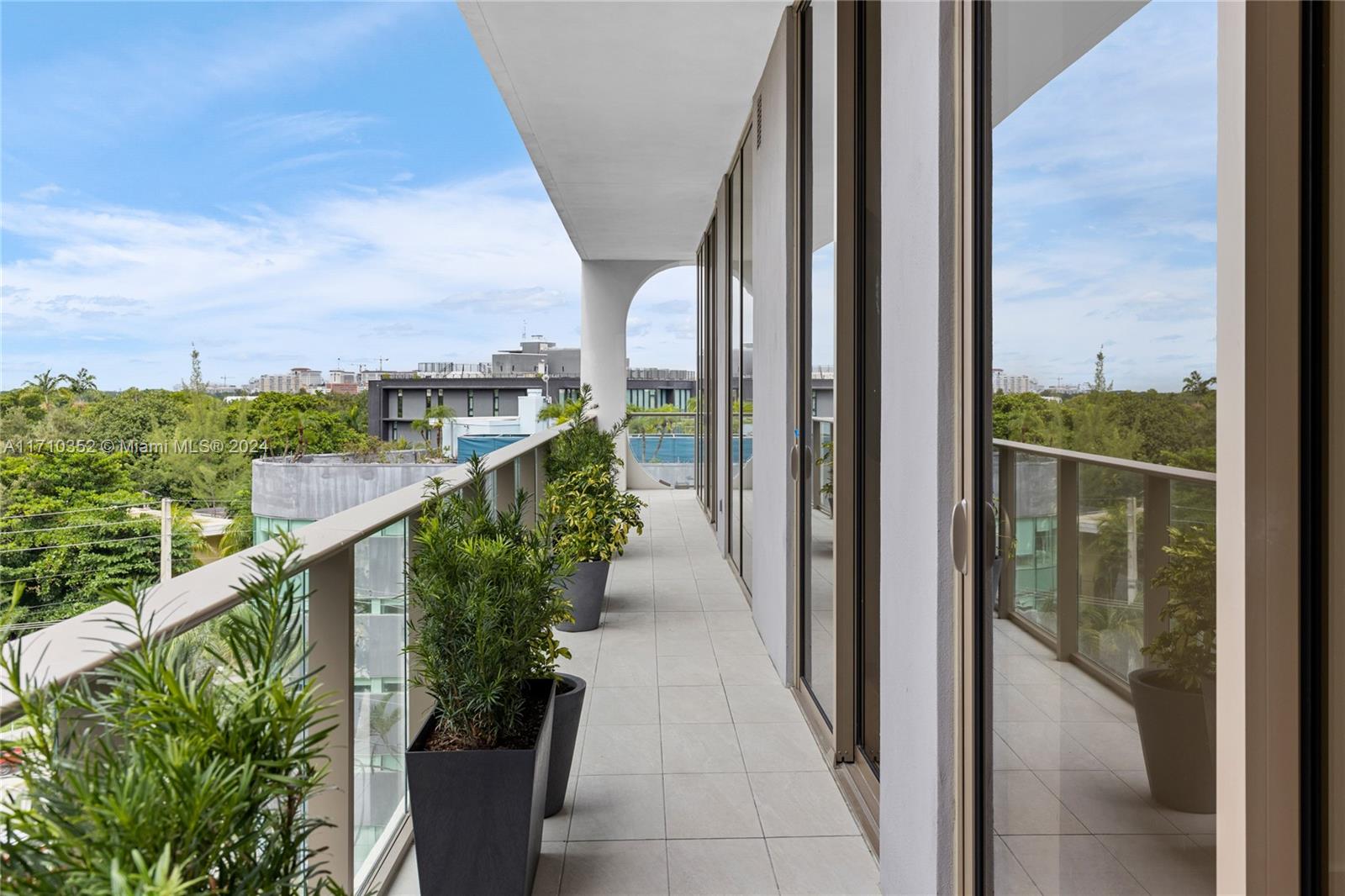 RHODES AMD NEW BISC - Residential Lease