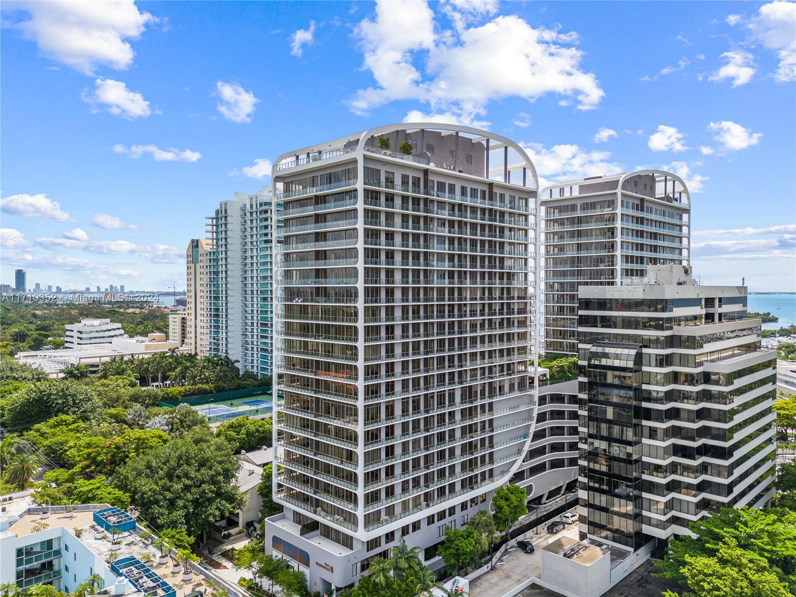 RHODES AMD NEW BISC - Residential Lease