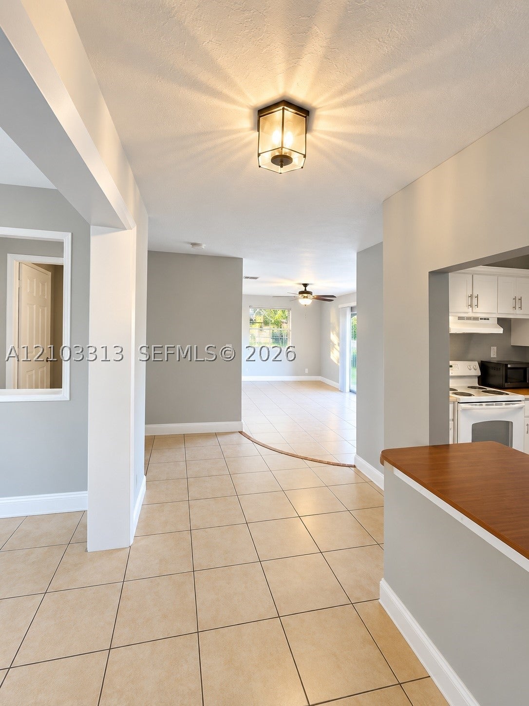 12217 Hillman Dr