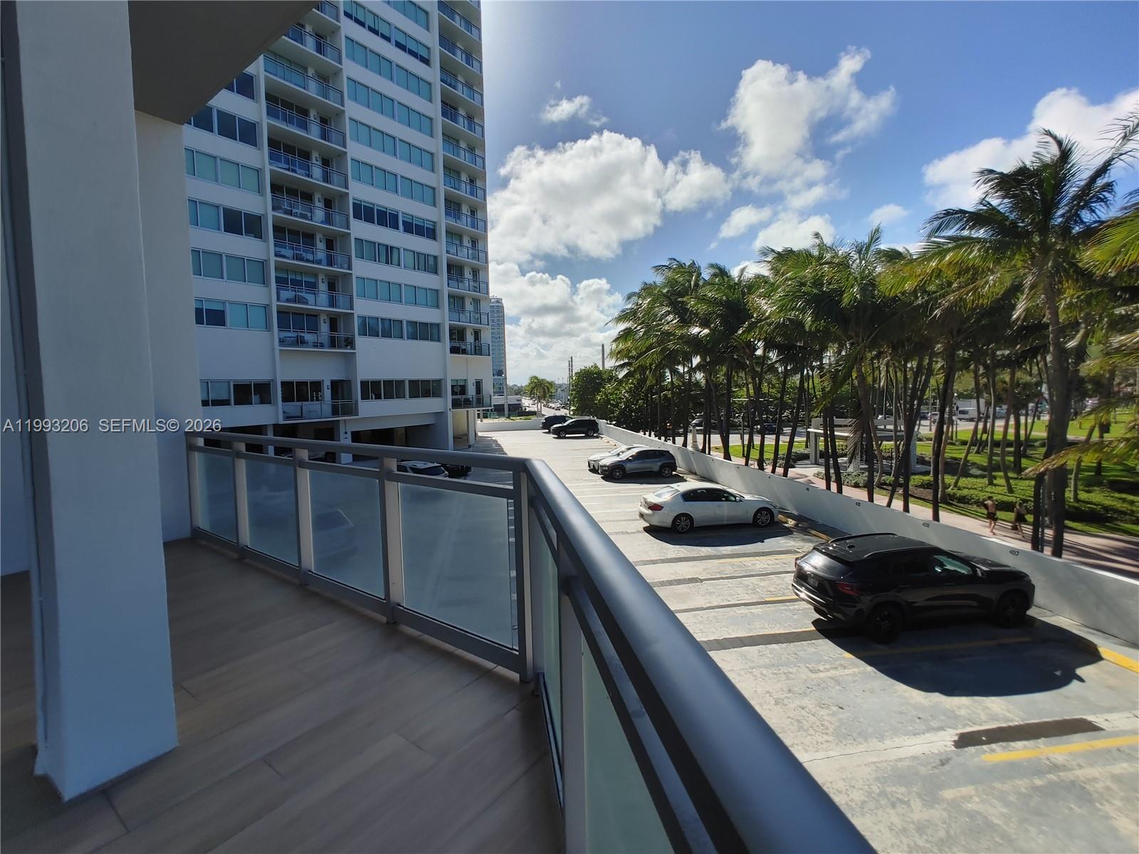 BURLEIGH HOUSE CONDO - Residential