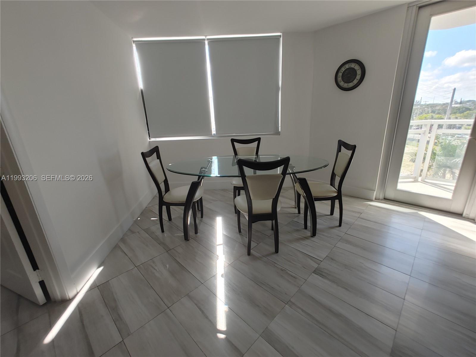 BURLEIGH HOUSE CONDO - Residential