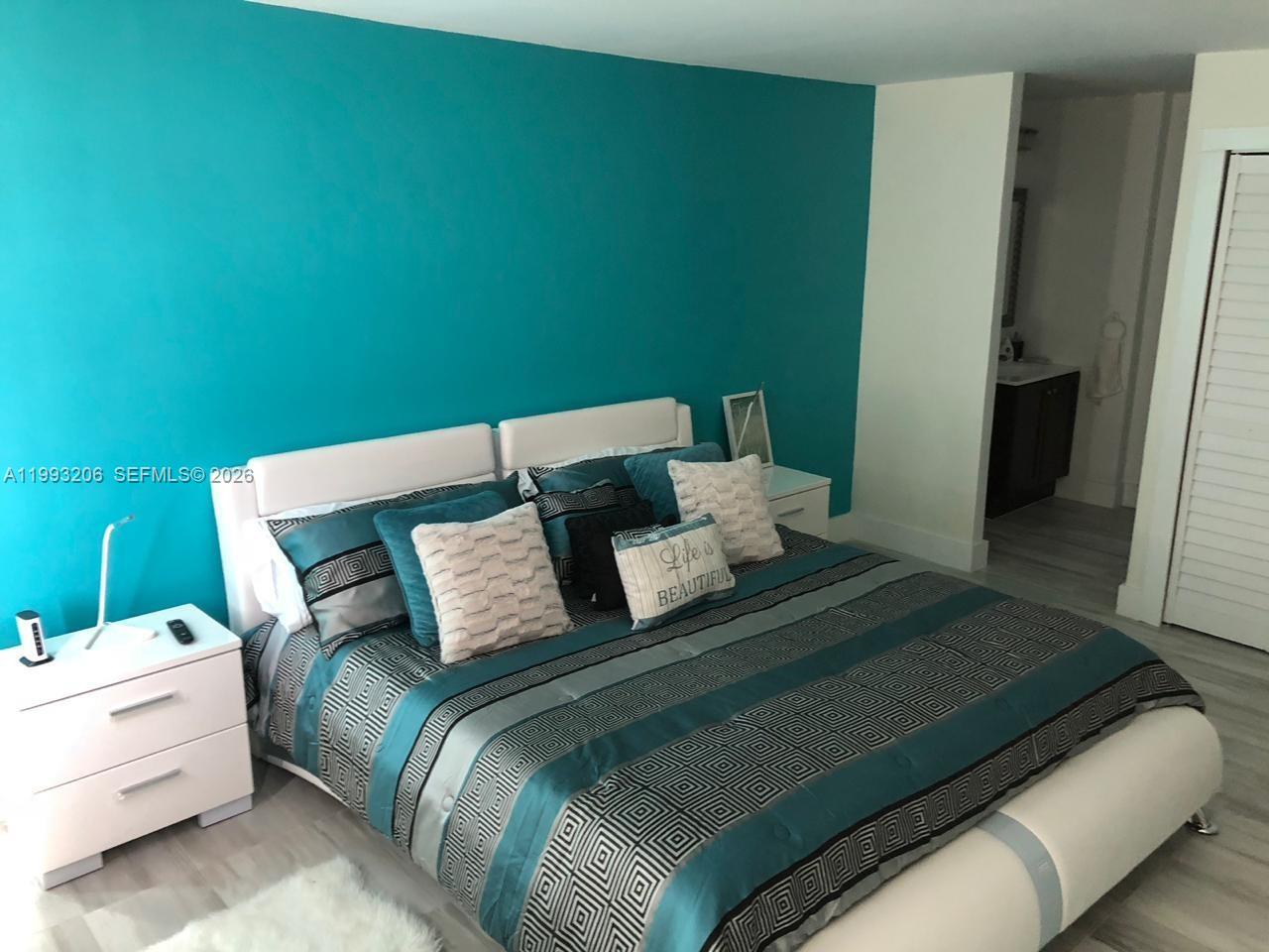 BURLEIGH HOUSE CONDO - Residential