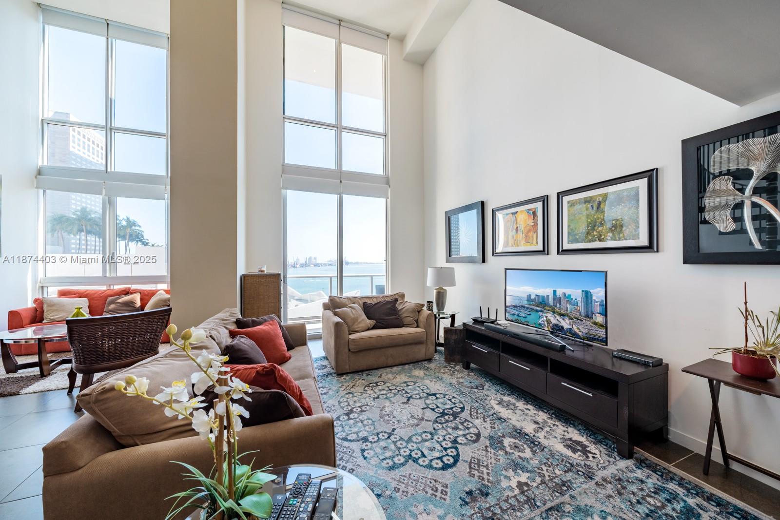 MET 1 CONDO - Residential