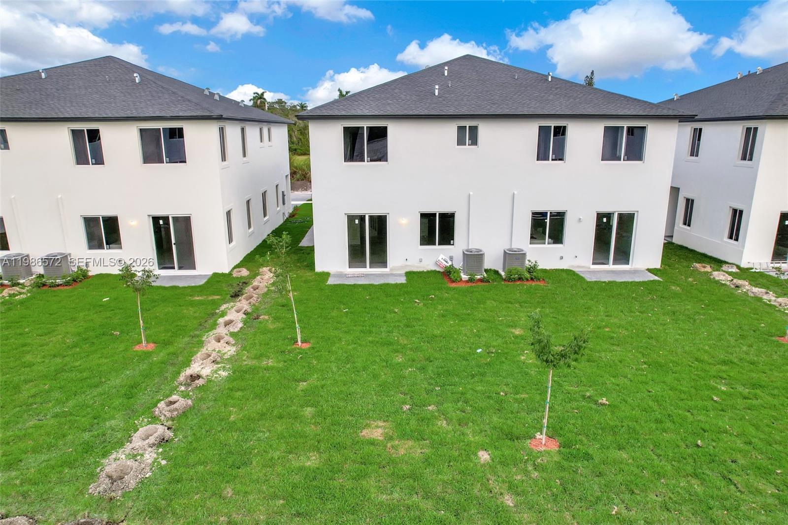 CHLOE ESTATES - Residential