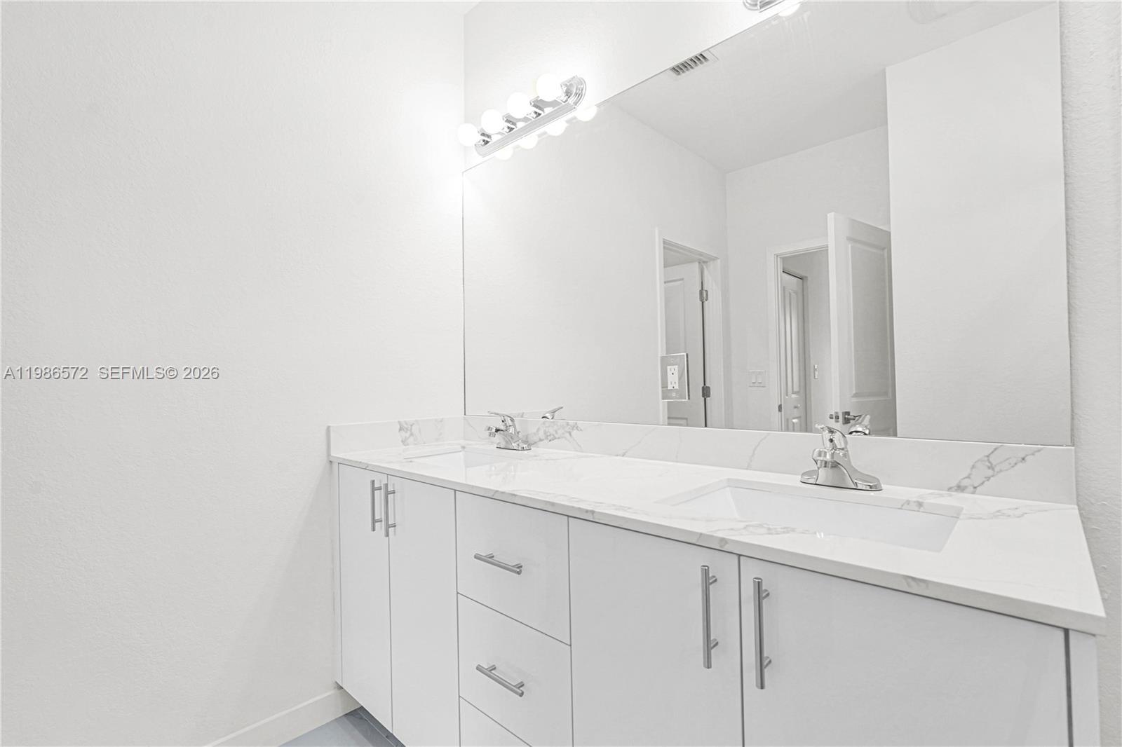 CHLOE ESTATES - Residential