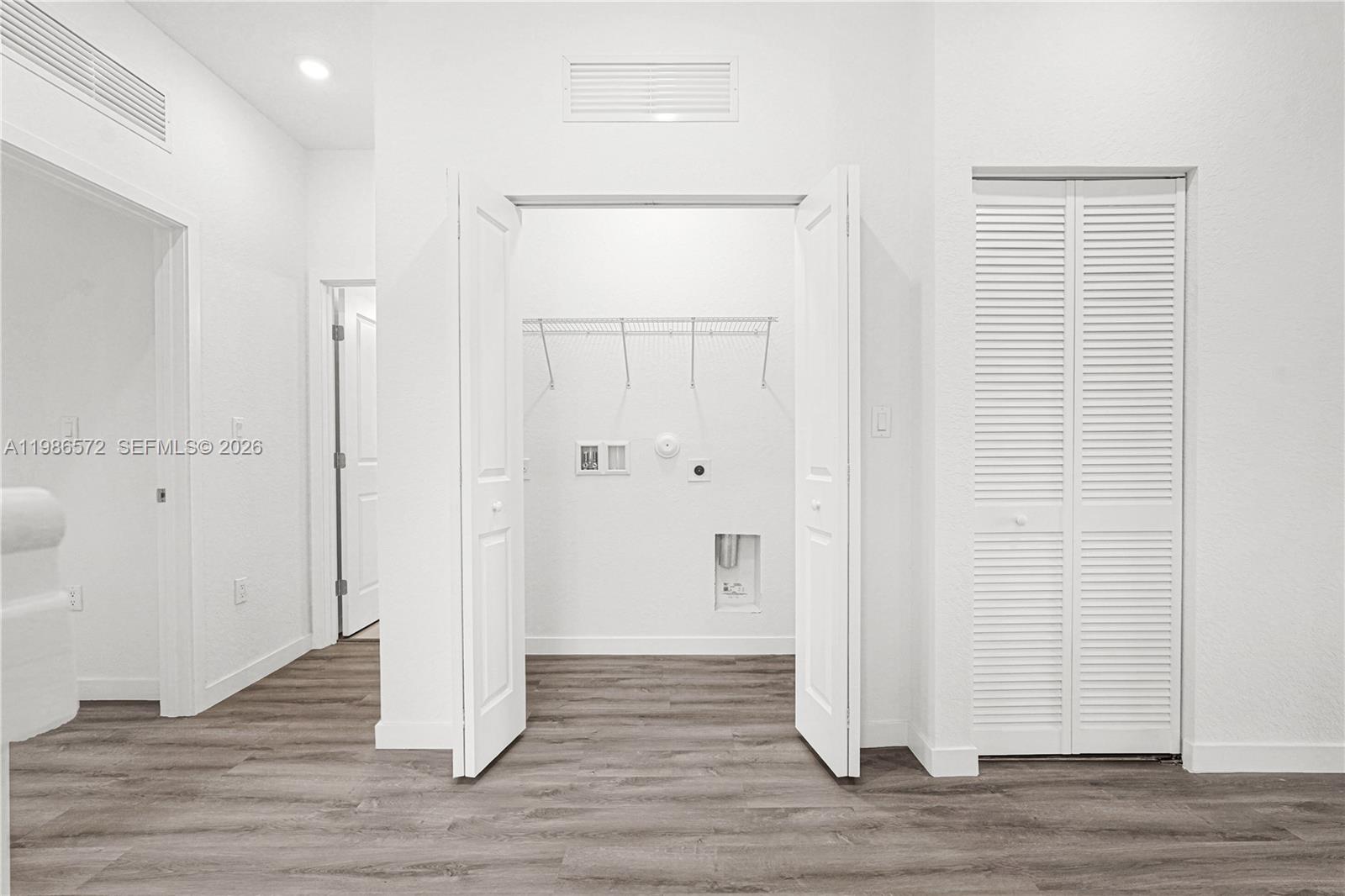 CHLOE ESTATES - Residential