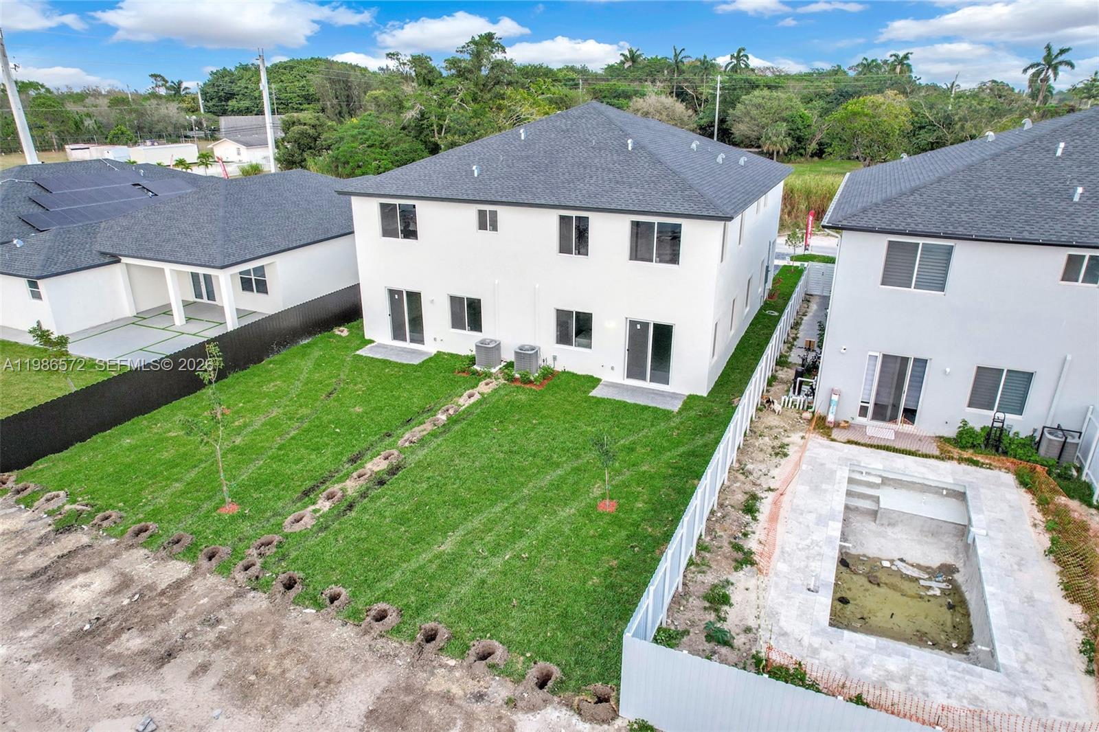 CHLOE ESTATES - Residential