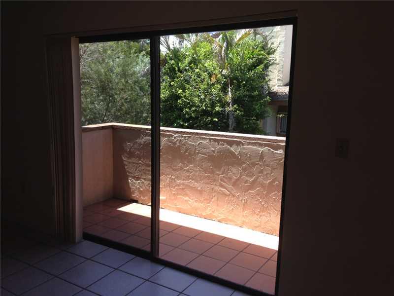 GREENGLADES CONDO NO 16 - Residential Lease