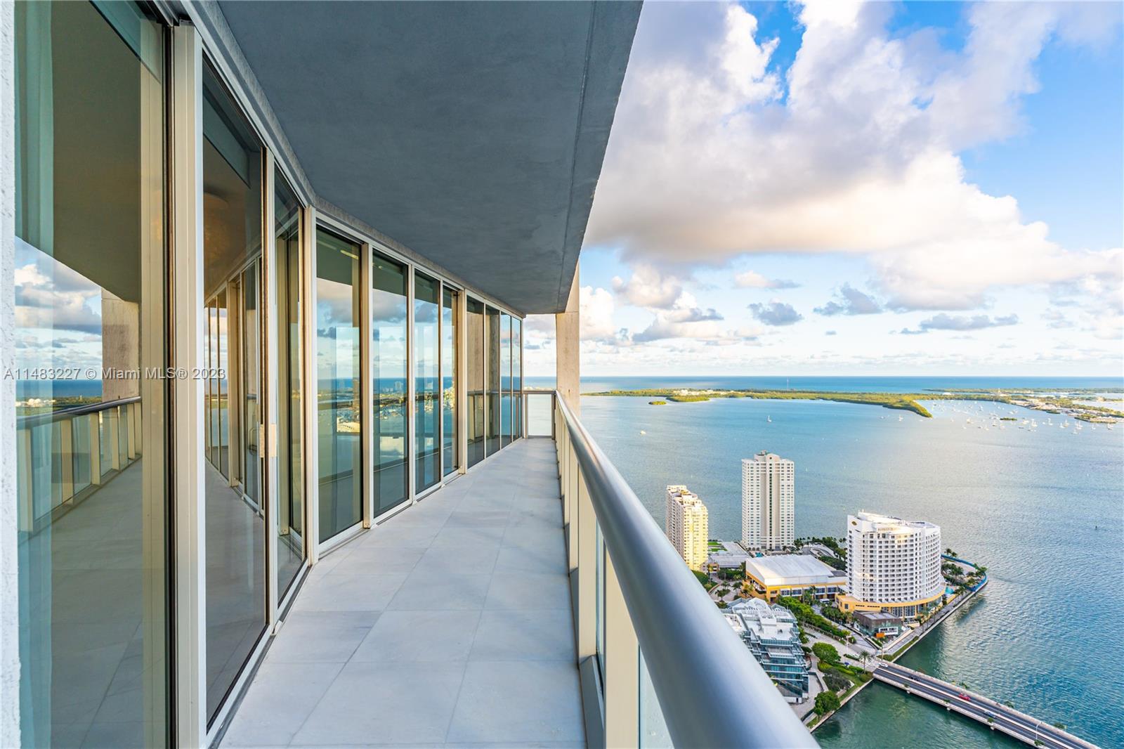 ICON BRICKELL NO TWO - Residential