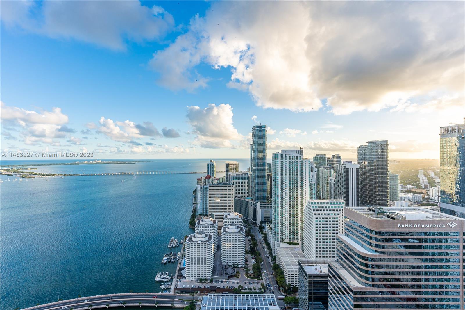 ICON BRICKELL NO TWO - Residential
