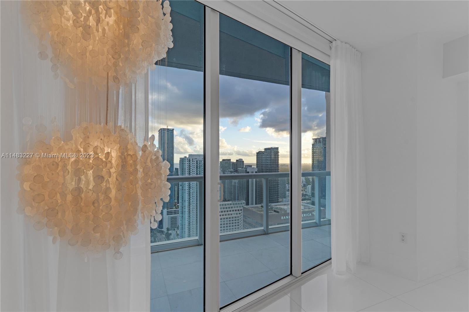 ICON BRICKELL NO TWO - Residential