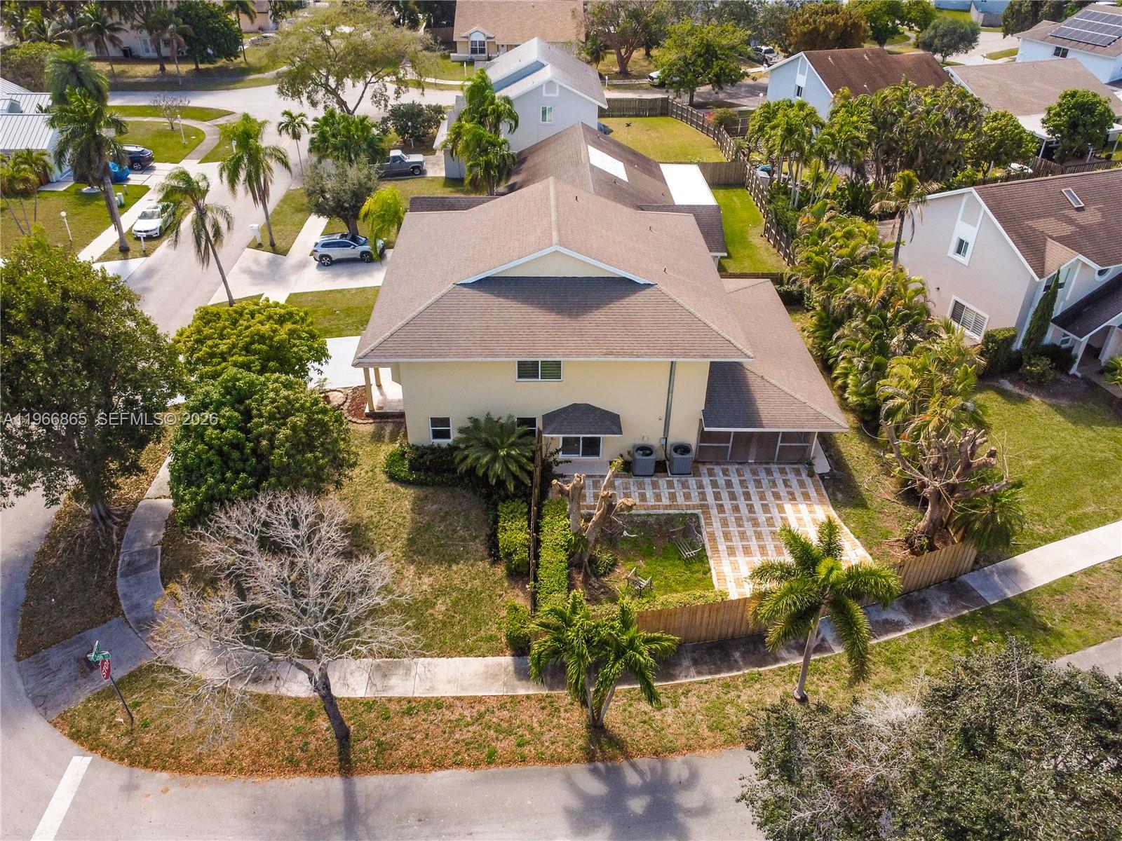 LAKES BY THE BAY SEC 4 - Residential