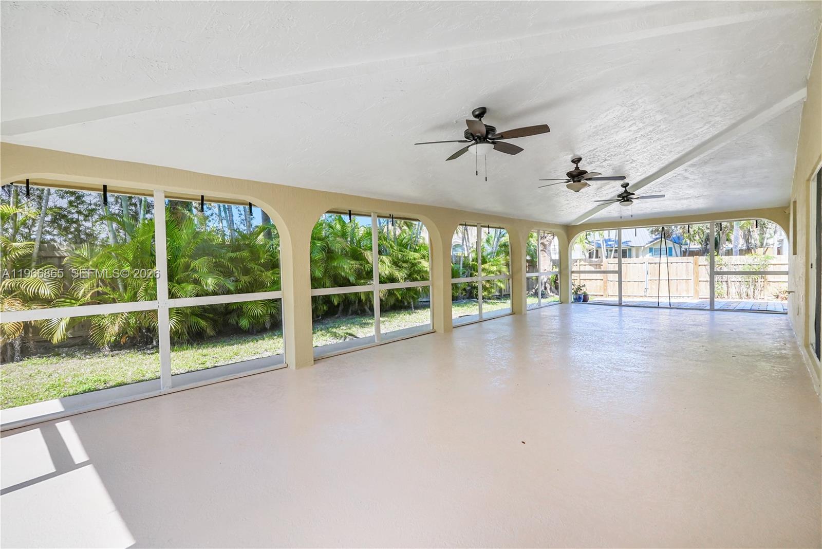 LAKES BY THE BAY SEC 4 - Residential