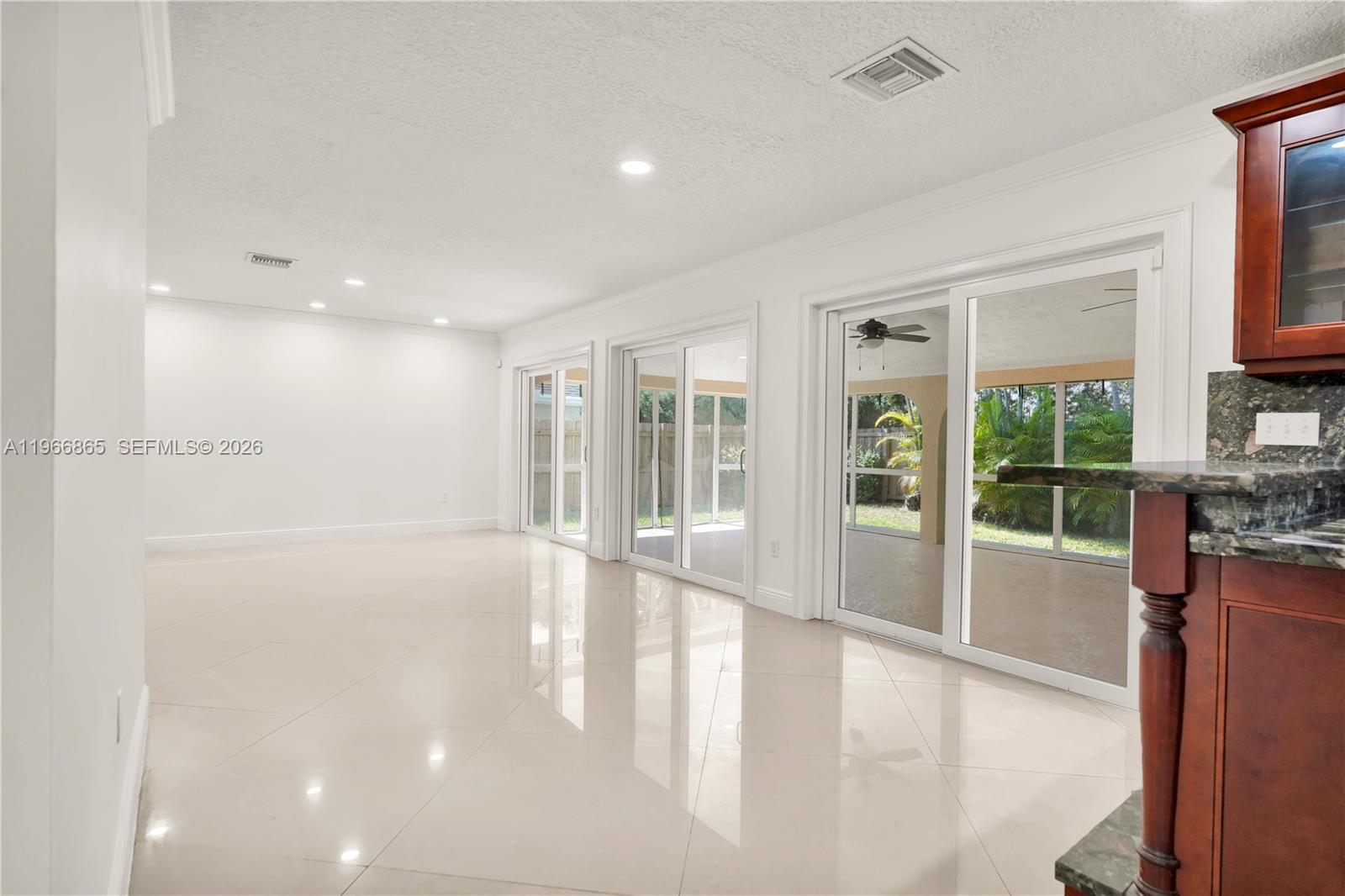 LAKES BY THE BAY SEC 4 - Residential