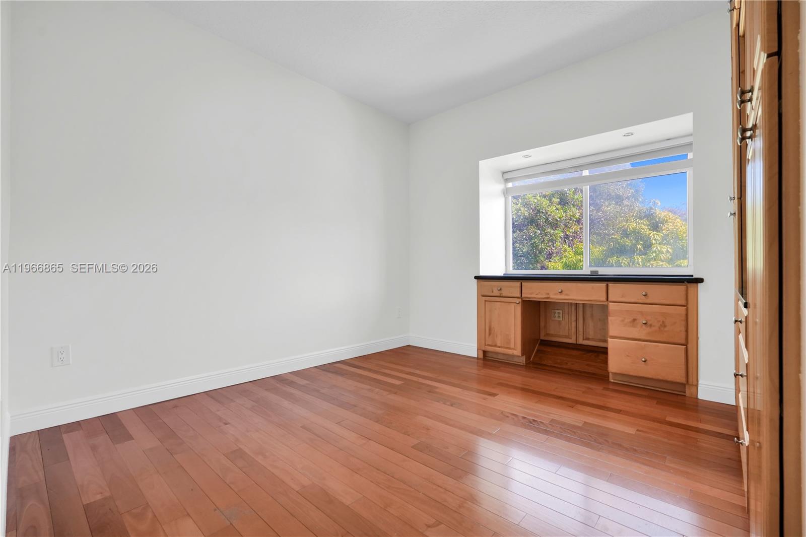 LAKES BY THE BAY SEC 4 - Residential