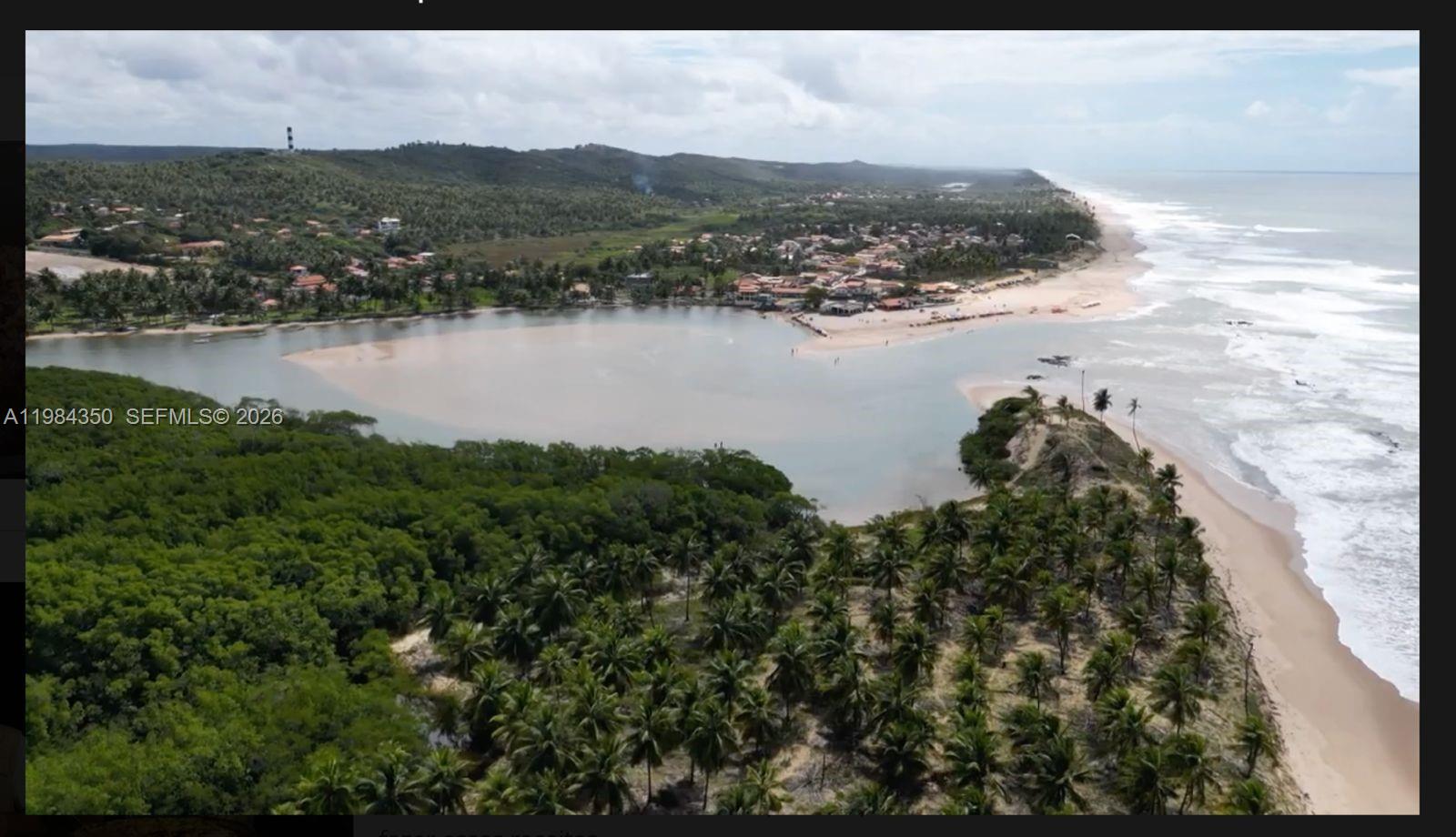 117 Praia Barra do Itariri Peninsula