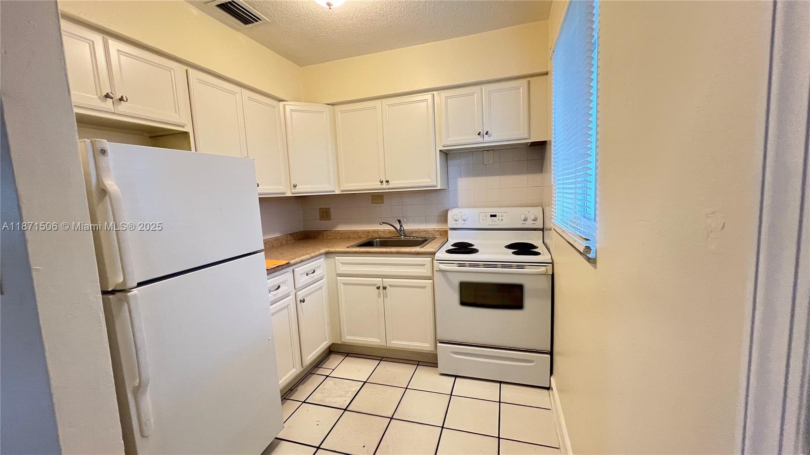 RIVERSIDE NO 2 - Residential Lease