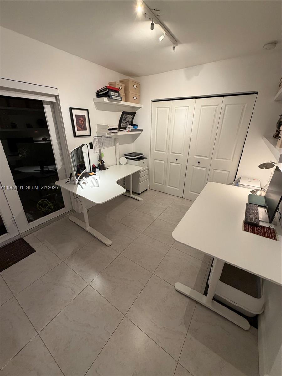 BISCAYNE GARDENS SEC F PA - Residential