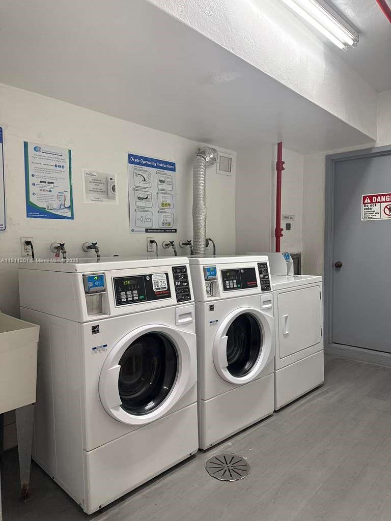 CORINTHIAN CONDO - Residential