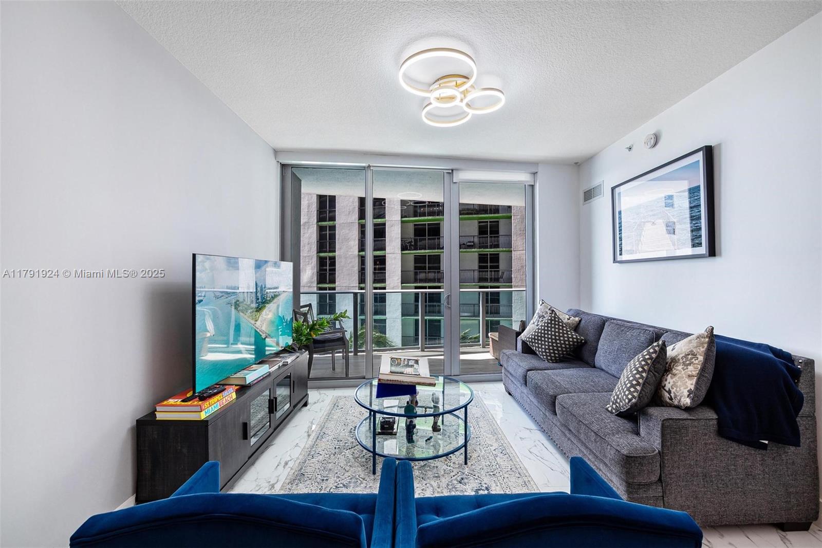 ARIA ON THE BAY CONDO - Residential