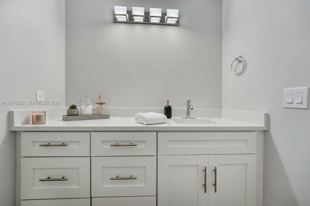 GARDENS AT BONAVENTURE 11 - Residential