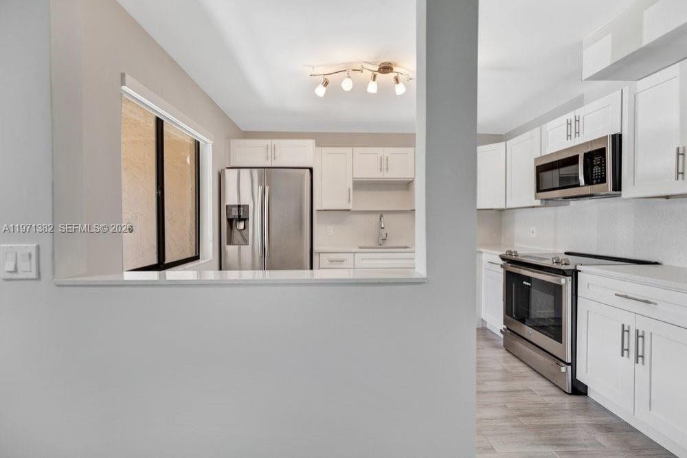 GARDENS AT BONAVENTURE 11 - Residential