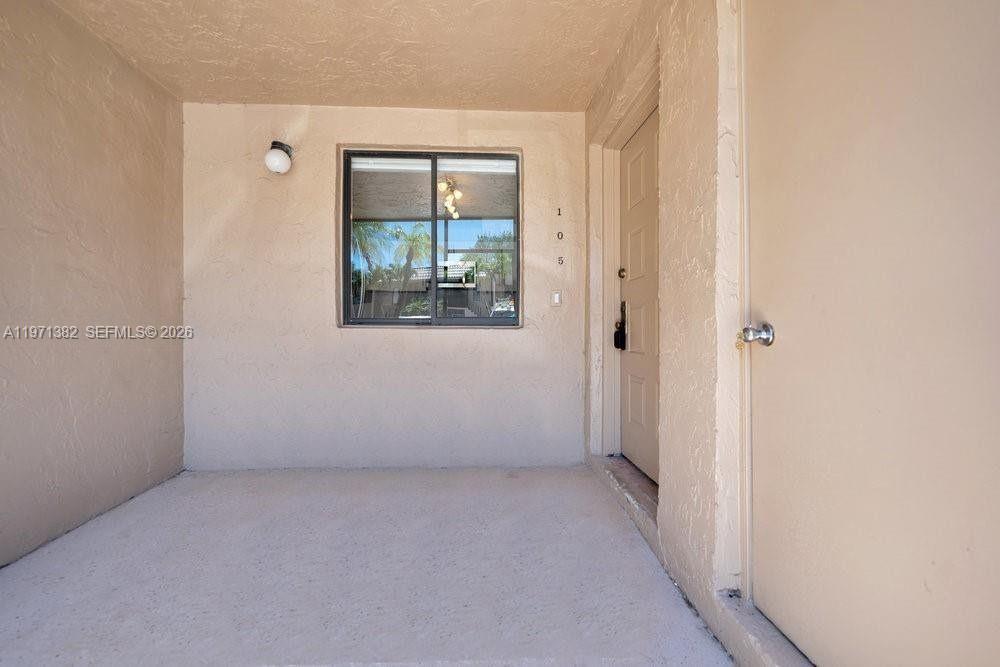 GARDENS AT BONAVENTURE 11 - Residential