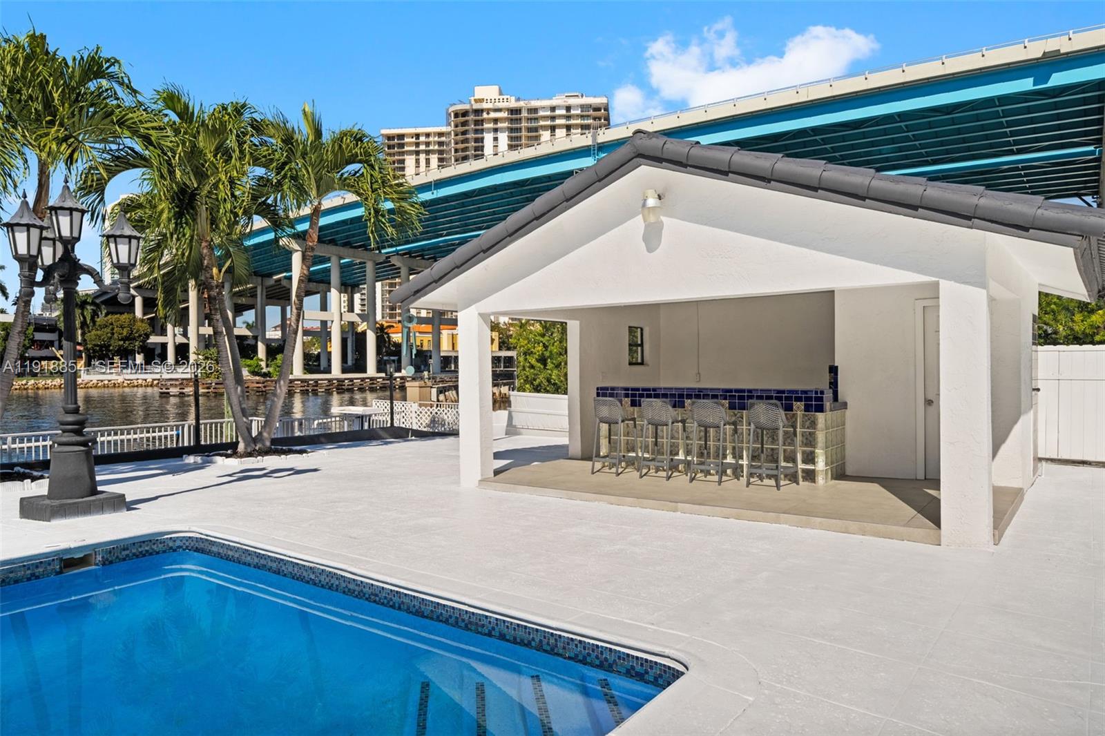 GOLDEN SHORES OCEAN BLVD - Residential