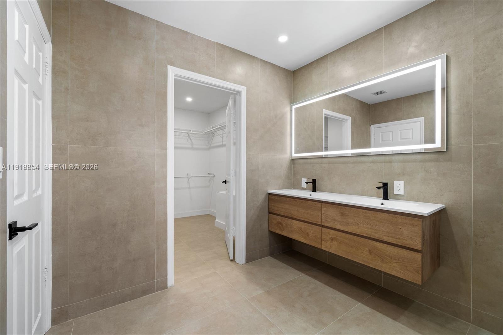 GOLDEN SHORES OCEAN BLVD - Residential