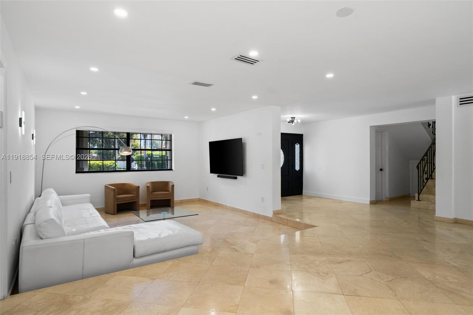 GOLDEN SHORES OCEAN BLVD - Residential