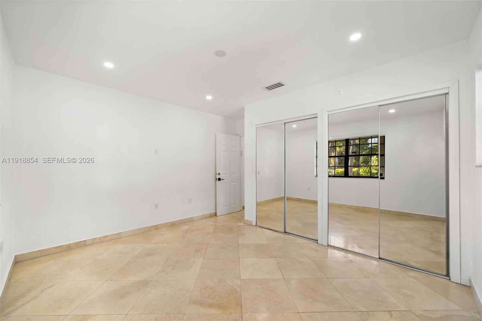 GOLDEN SHORES OCEAN BLVD - Residential