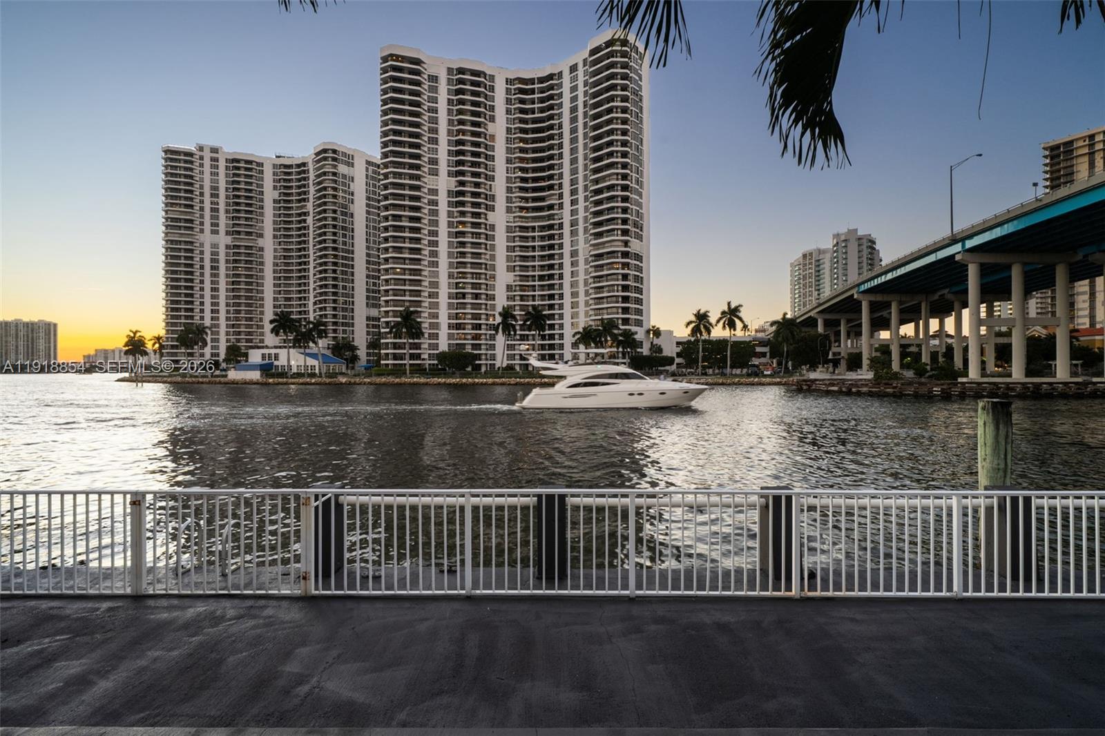 GOLDEN SHORES OCEAN BLVD - Residential