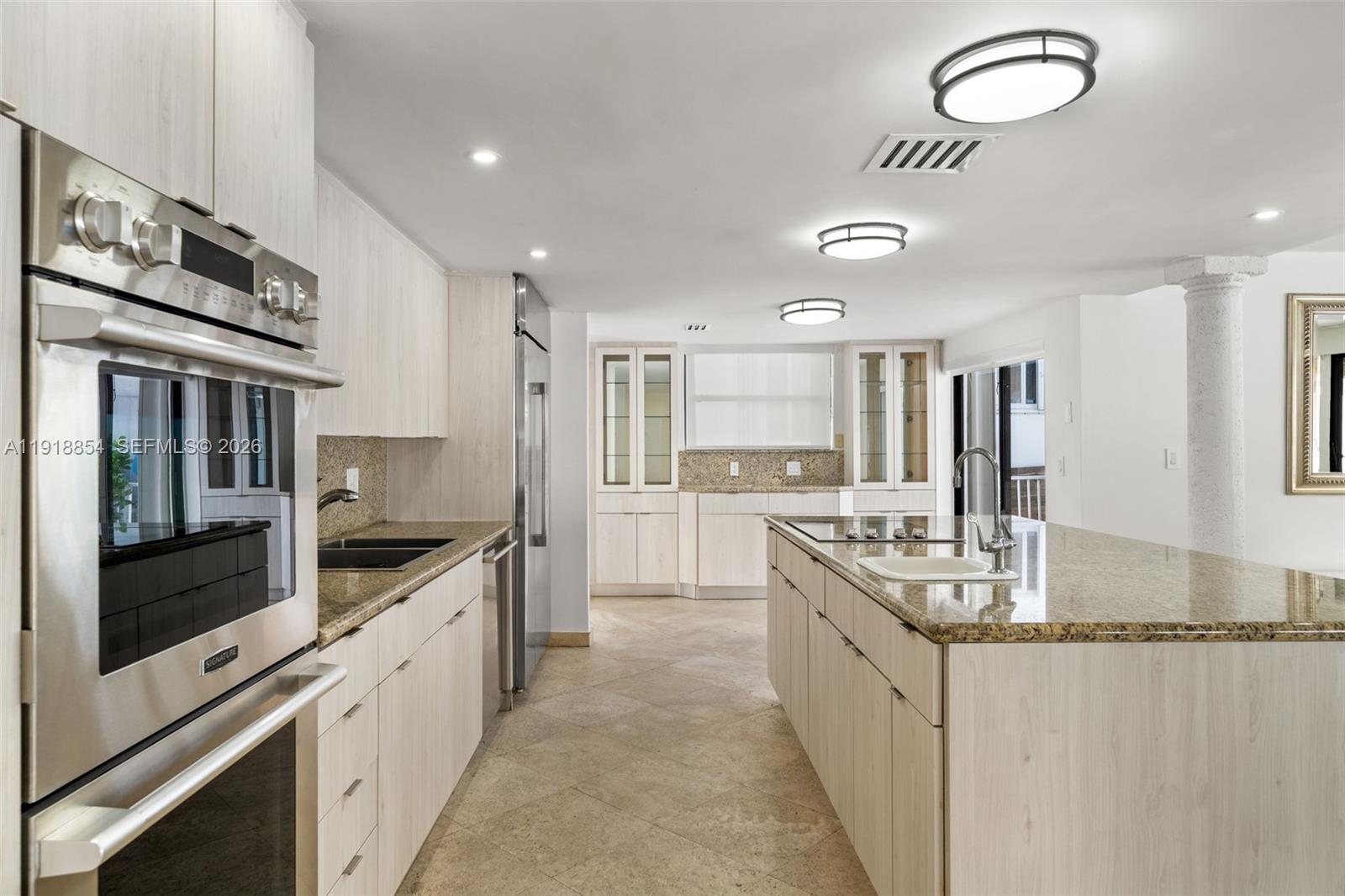 GOLDEN SHORES OCEAN BLVD - Residential