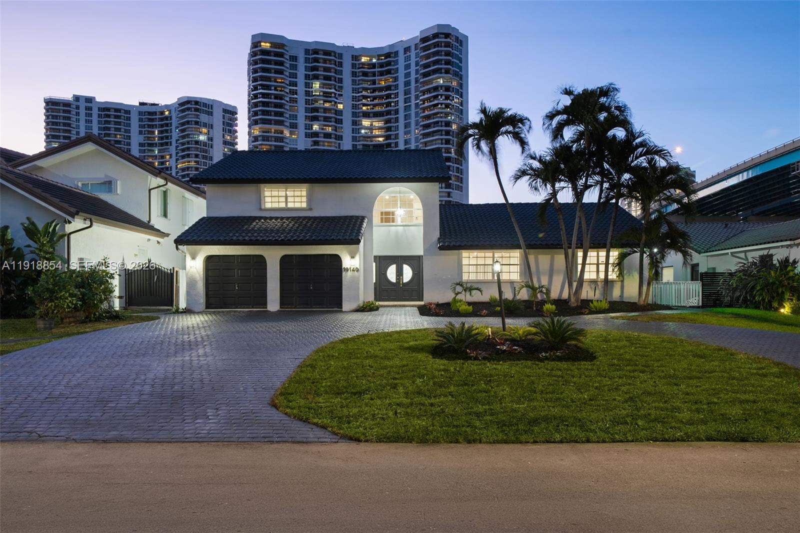 GOLDEN SHORES OCEAN BLVD - Residential