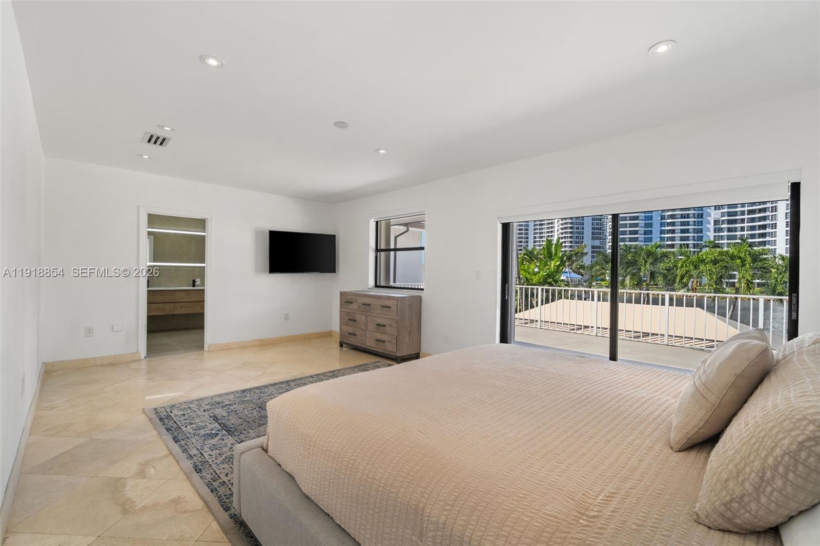 GOLDEN SHORES OCEAN BLVD - Residential