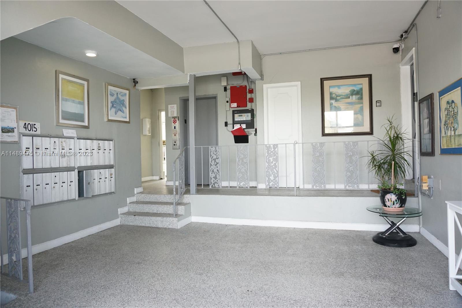 LA FLEURETTE - Residential Lease