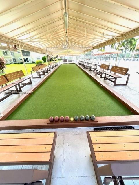 MEADOWS CONDO - Residential