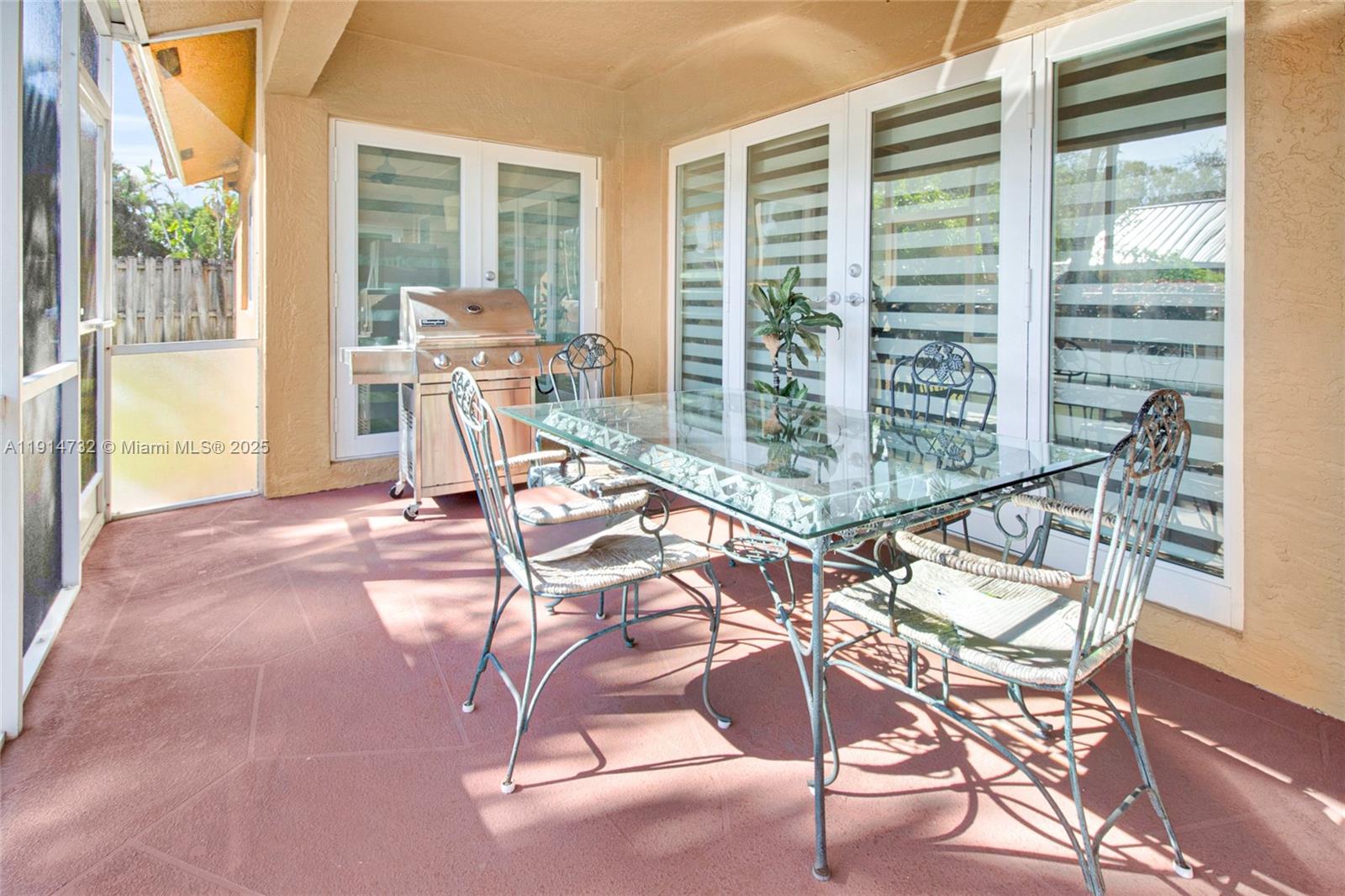 CHAPEL TRAIL REPLAT - Residential