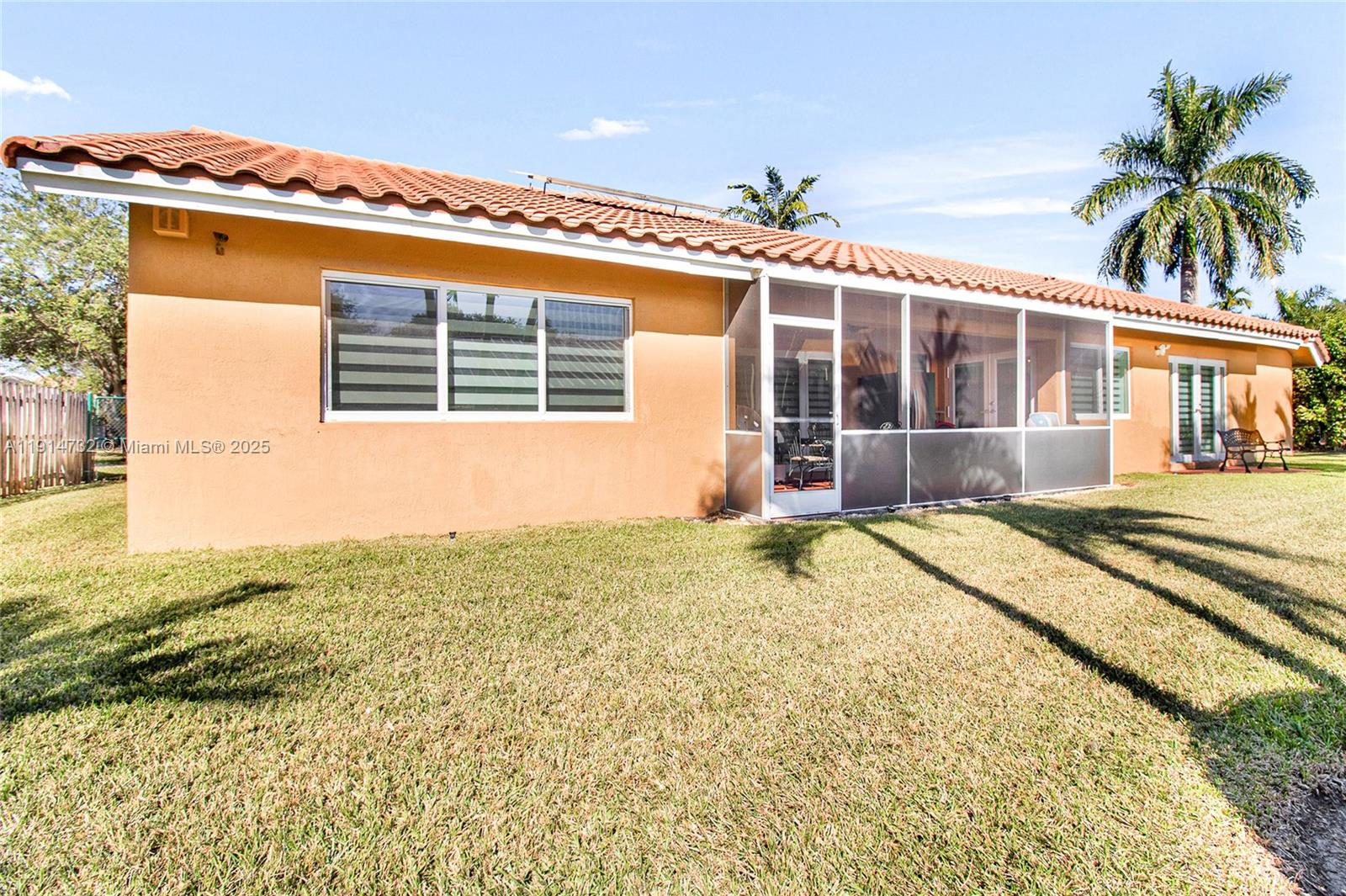 CHAPEL TRAIL REPLAT - Residential