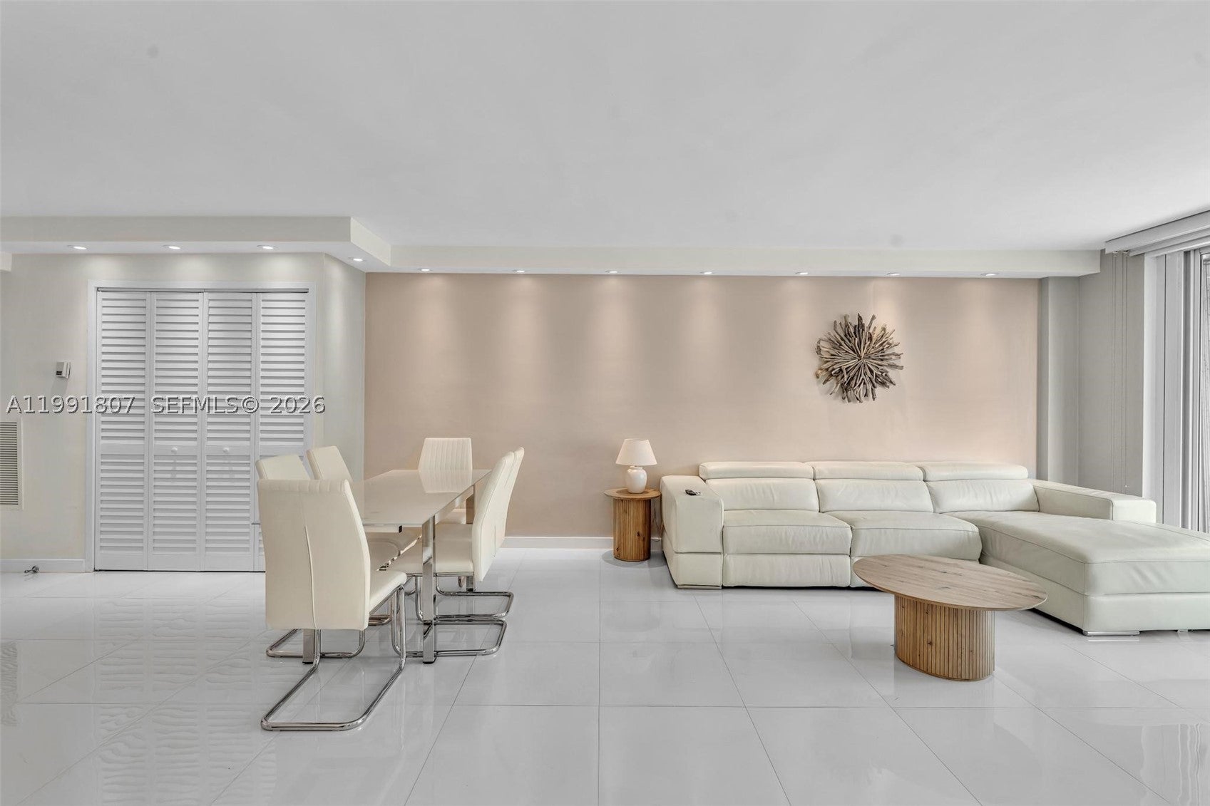 9195 Collins Ave 303